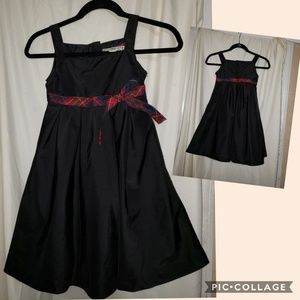Girls sz 6/7 Gap Black Taffeta Dress w/ plaid bow